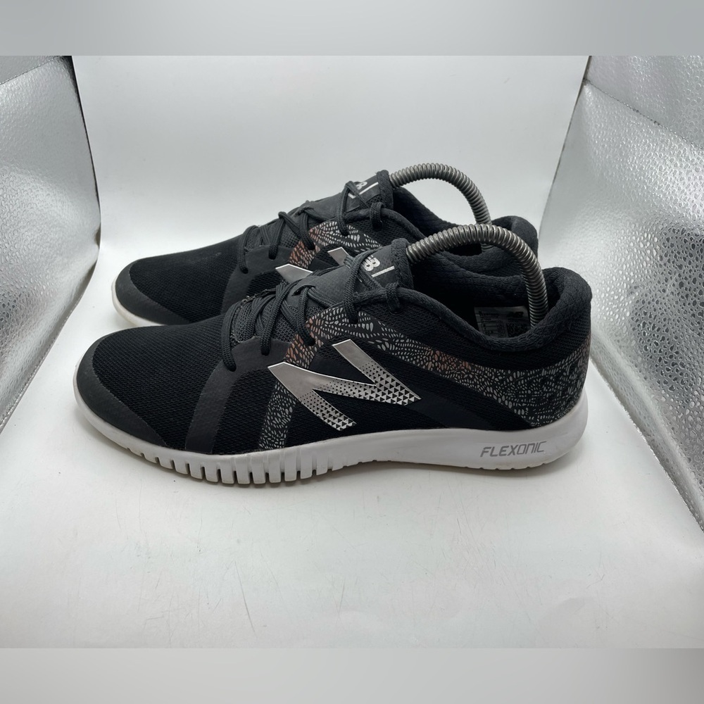 New Balance Flexonic 615 womens black sneakers size 9